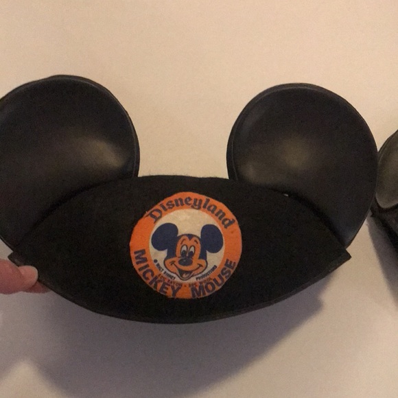 Mickey Mouse Vintage Caps - 2 Caps - mouse ears - Picture 10 of 12